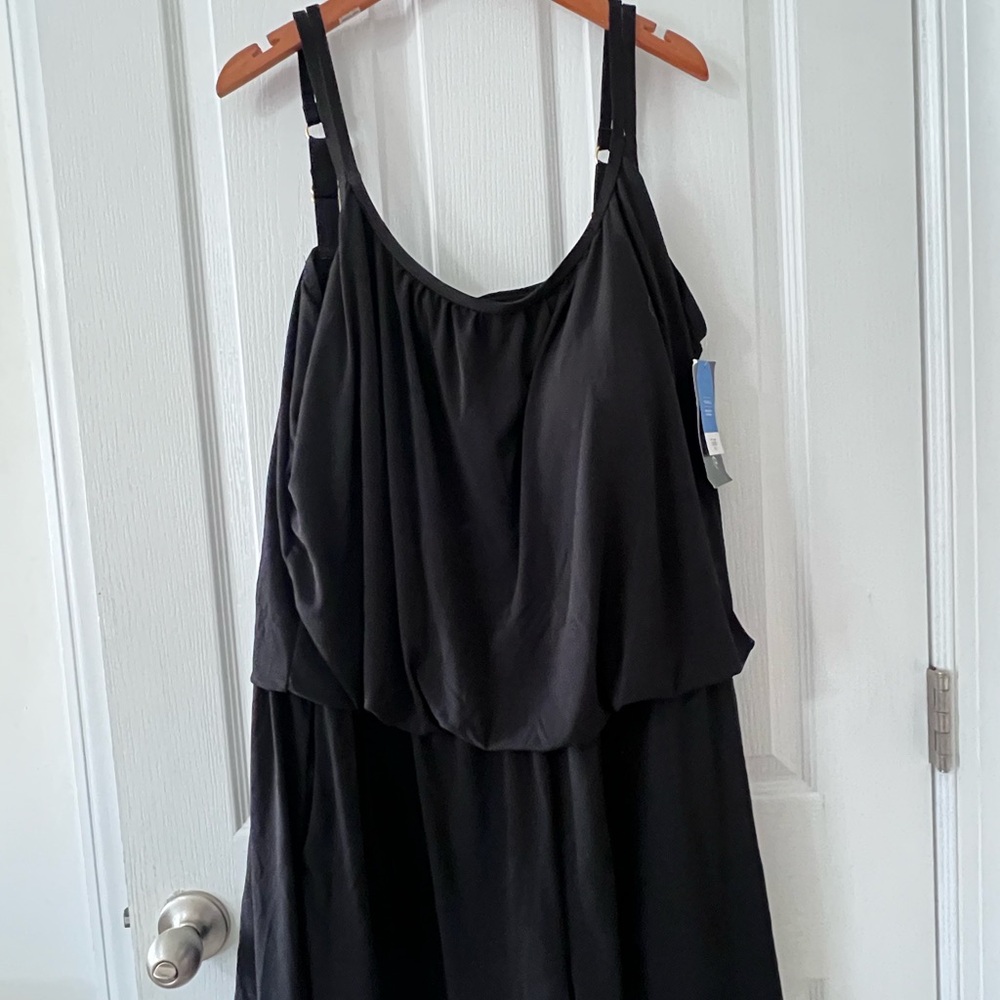 NWT Maxine one piece swimsuit with adjustable straps & wide leg overlay shorts.